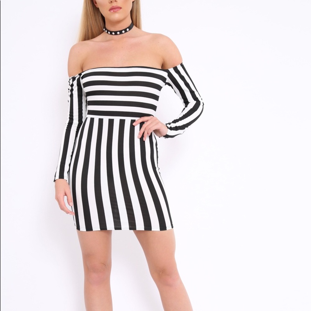 PRETTY LITTLE THING STRIPED BODYCON DRESS